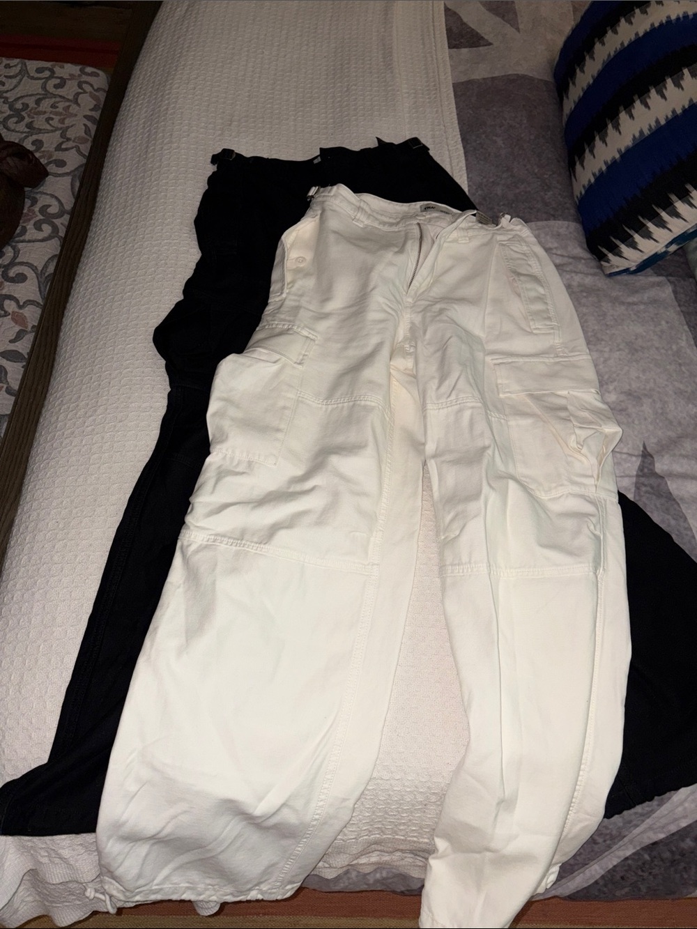 Aritzia Ivory & Black Cargo Pants
